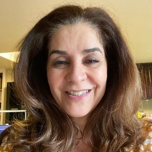 Meet your Posher, Renee